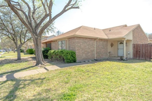 2 beds RES-Half Duplex in The Colony, TX